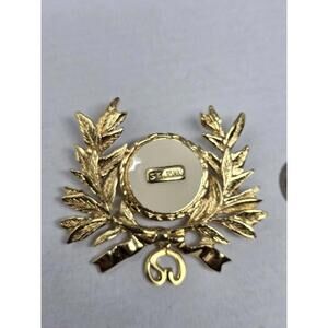 Rare Perfect St.John Enamel & gold brooch W Dangling Emblem